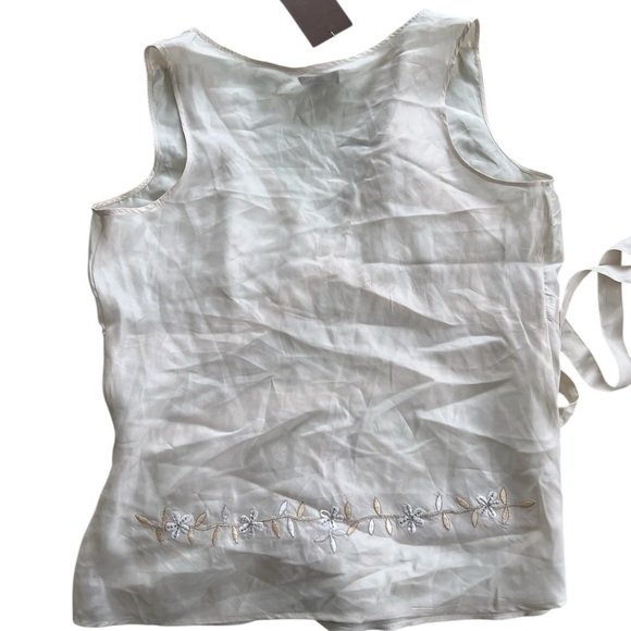 New Anthropologie  silk top - Picture 2 of 4